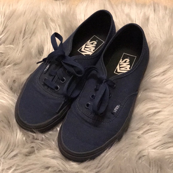 all navy blue vans